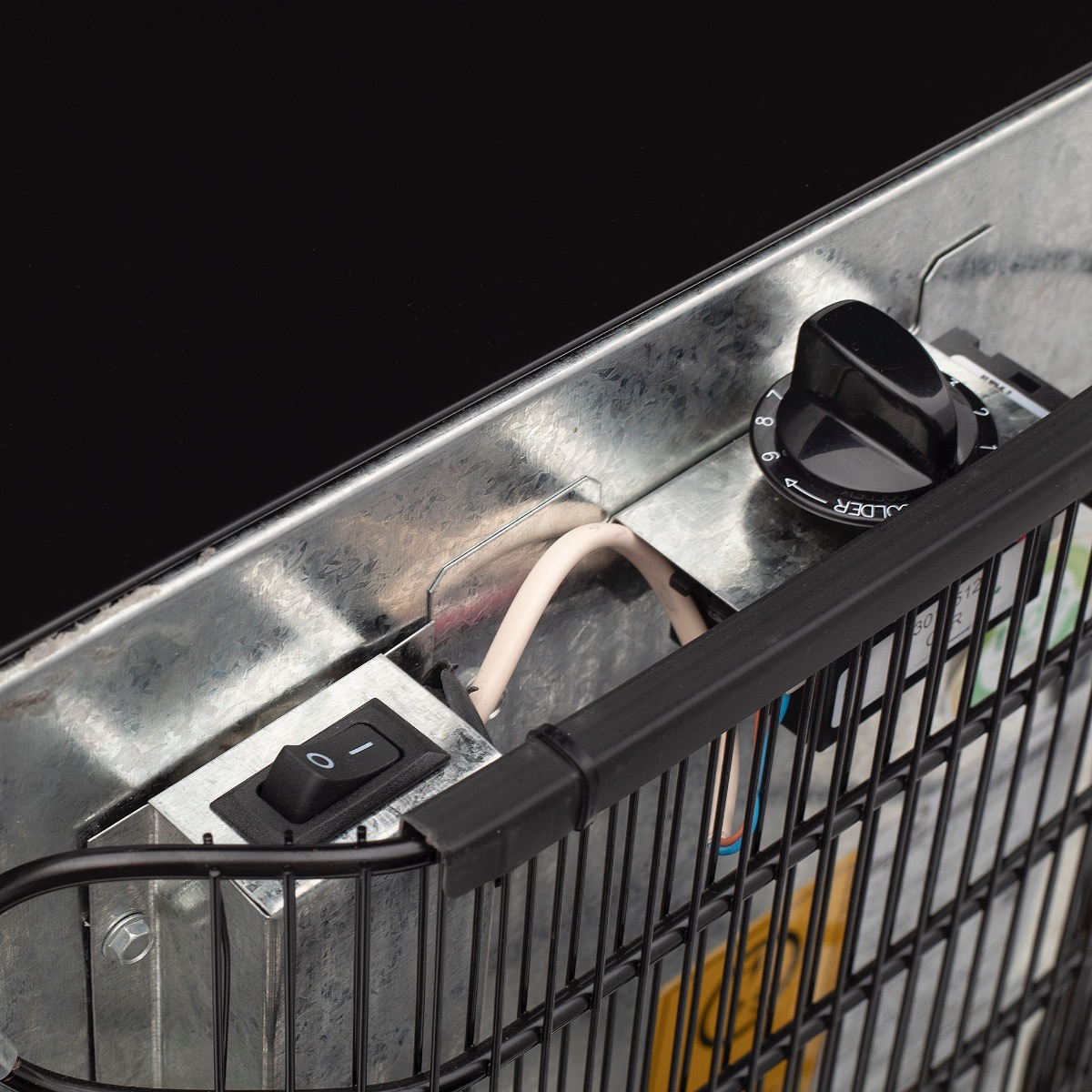 Imbera CCV-24 Refrigerador Cervecero 1 Puerta de Cristal - Imagen 4